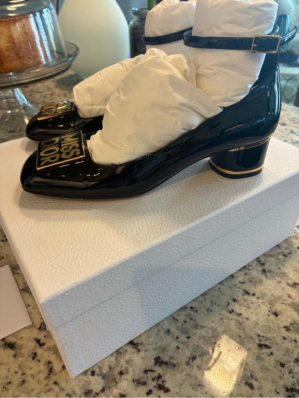 Miss Dior Graff Black Patent Pumps with Gold Miss Dior Plaque - Picture 3 of 11